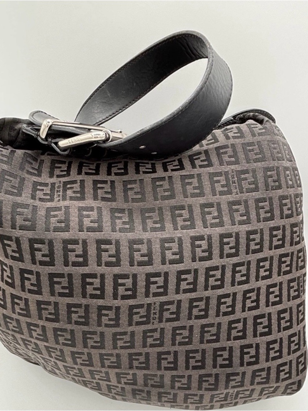 Vintage Fendi Black Zucchino Large Oyster Hobo Bag